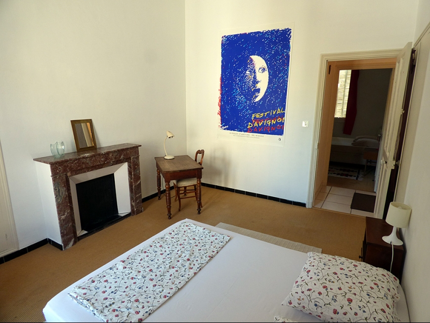 Avignon intra muros, Guillaume Puy, location saisonnière, temporaire, festival,vacances, séjour touristique ou d'affaire.